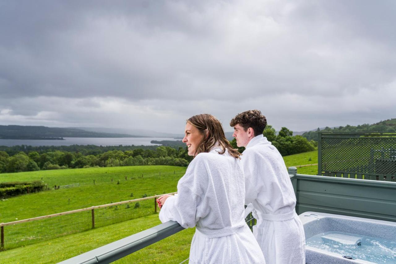 Bonnie Barns - Adults Only Luxury Lodges With Hot Tubs Luss Exterior foto